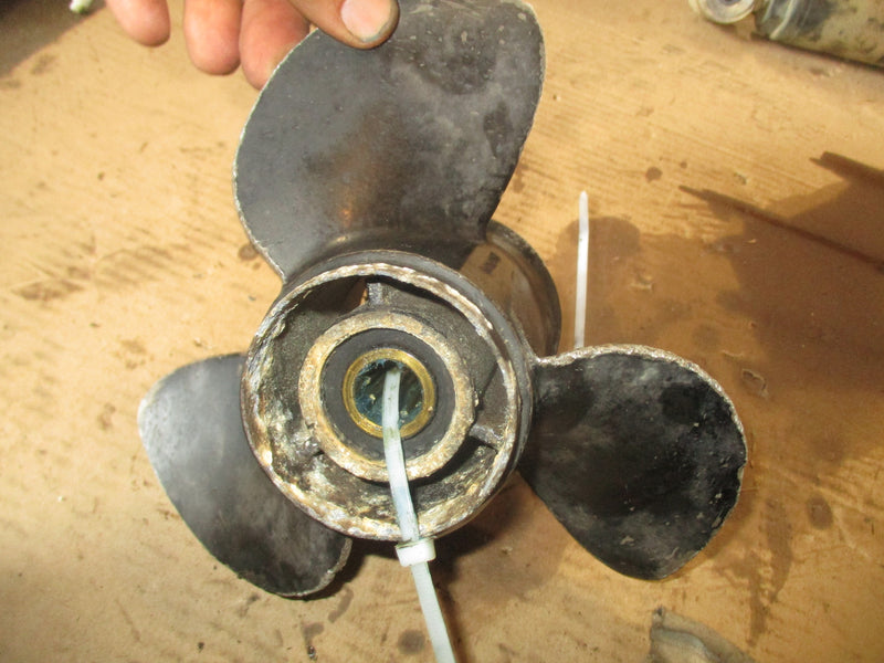 Mercury 30hp 4 stroke outboard aluminum propeller 11 pitch