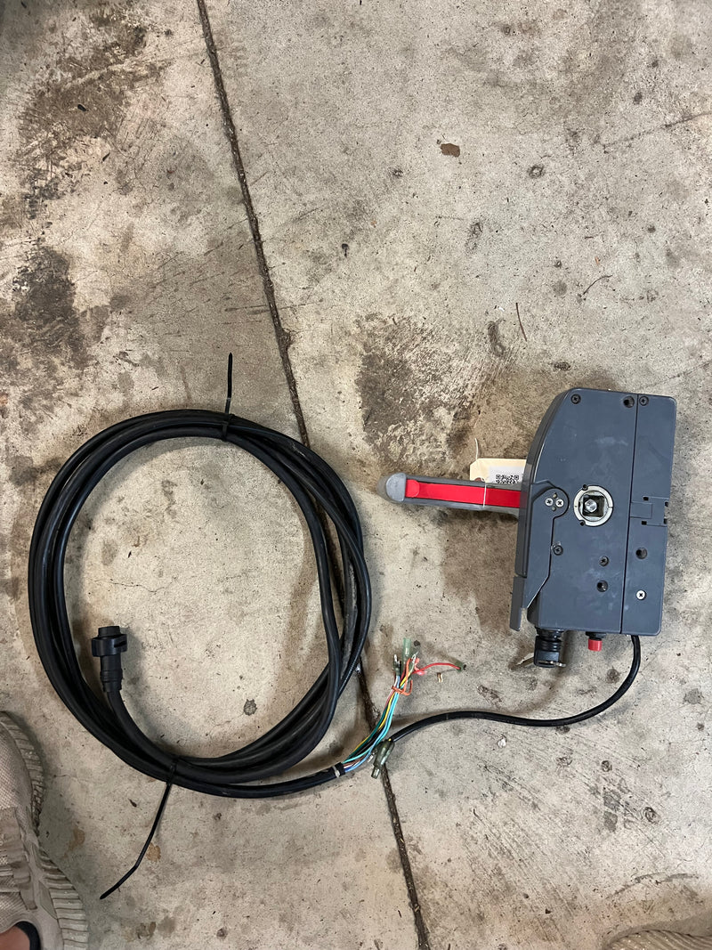 Yamaha outboard 703 side mount control box with 17' 10 pin harness