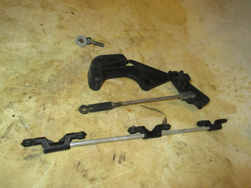 Yamaha 200hp OX66 2 stroke outboard throttle bracket (67H-41213-00)