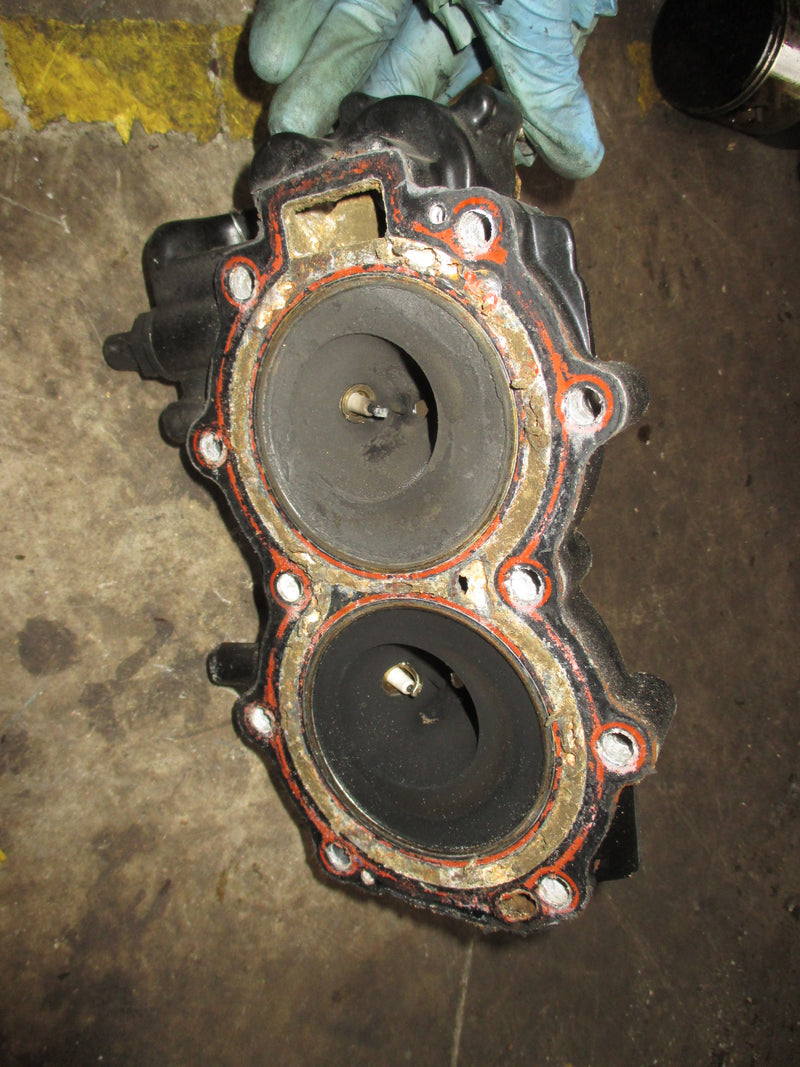Evinrude 25hp Etec outboard cylinder head (353067)