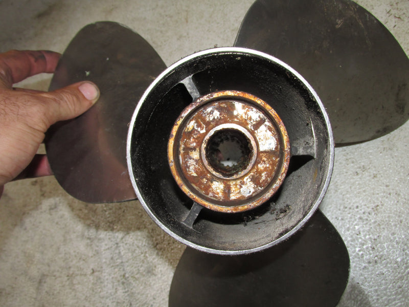 Johnson 130hp 2 Stroke Outboard Solas Stainless Propeller (14 3/4 X 17)