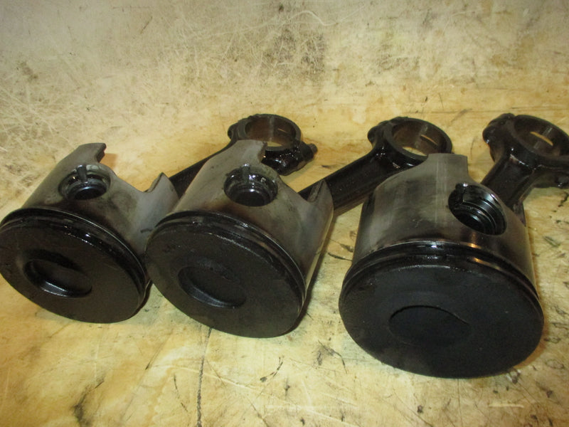 Mercury Optimax 3.0L 200hp 2 stroke outboard Port piston and rod set of 3