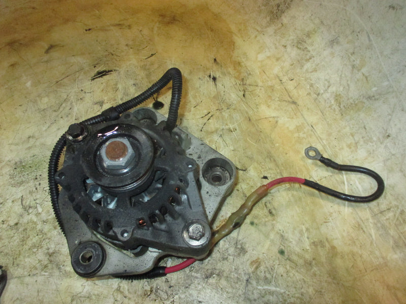 Mercury Optimax 3.0L 200hp 2 stroke outboard Alternator (8M600803)