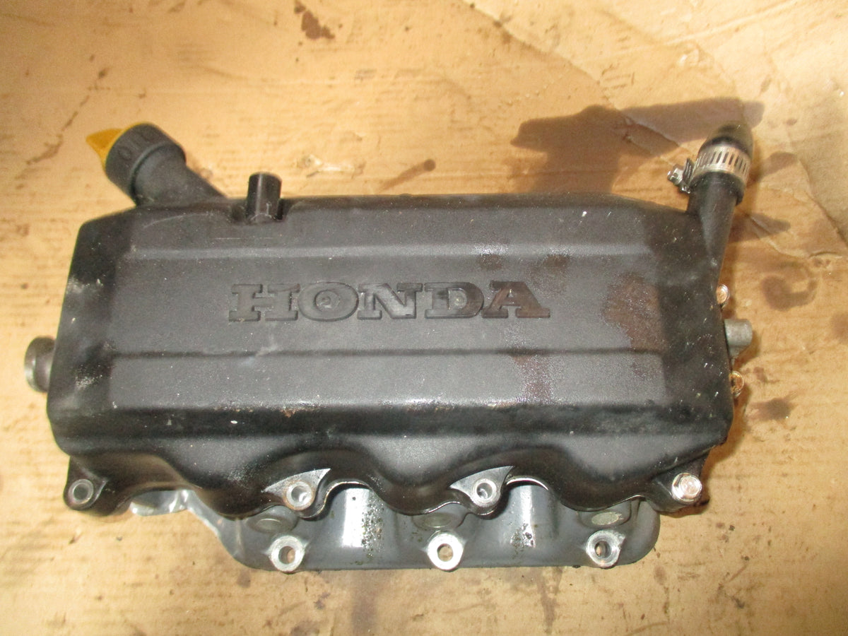 Honda BF50A 50hp outboard cylinder head (122000-ZW4)