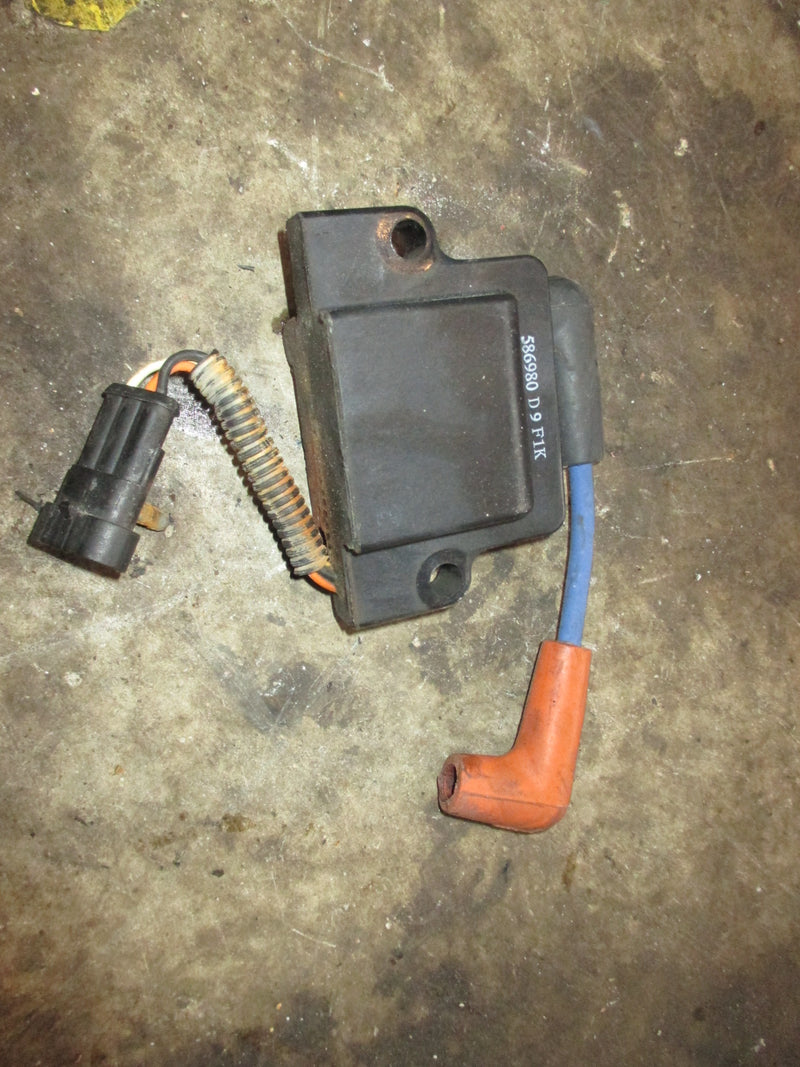 Evinrude 25hp Etec outboard ignition coil (886880)