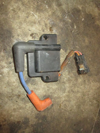 Load image into Gallery viewer, Evinrude 25hp Etec outboard ignition coil (886880)
