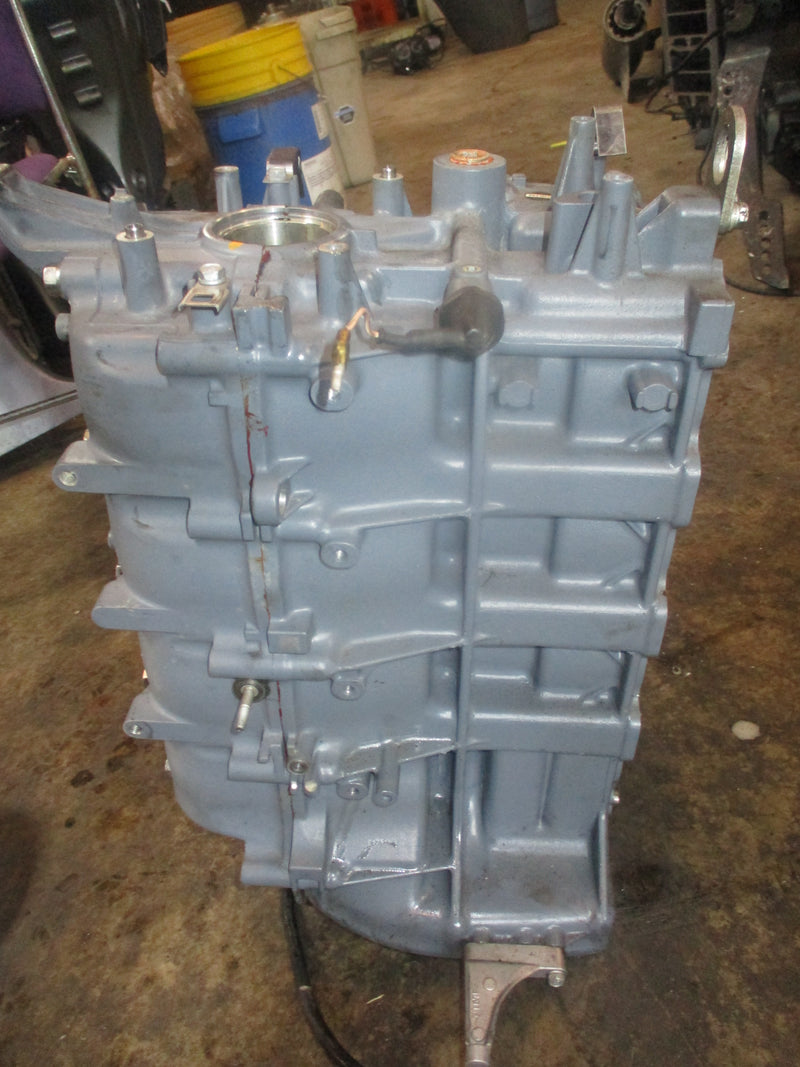 Yamaha 115hp 4 stroke outboard crankcase block (68V-03)