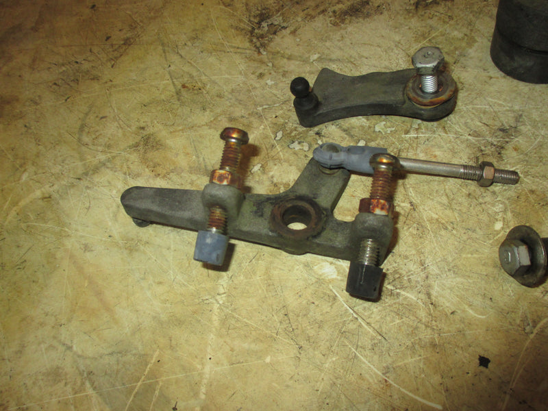 Yamaha 70hp 2 stroke outboard Throttle Bracket (6H3-41631-00-00)