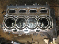 Load image into Gallery viewer, Yamaha 115hp 4 stroke outboard crankcase block (68V-03)
