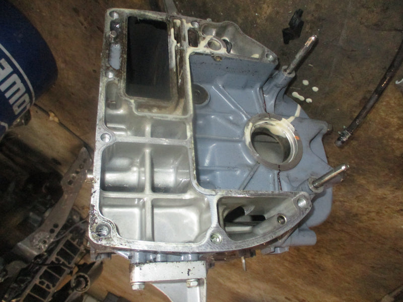 Yamaha 115hp 4 stroke outboard crankcase block (68V-03)