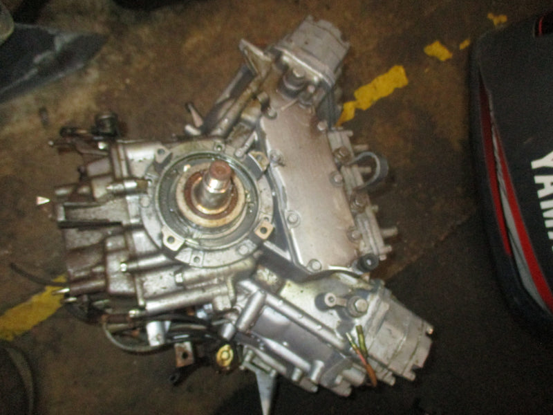 Yamaha 115hp 2 stroke outboard crankcase powerhead