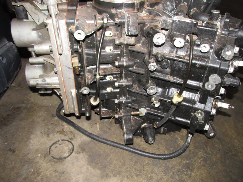 Evinrude Etec 115hp 2 Stroke Outboard Crankcase Powerhead