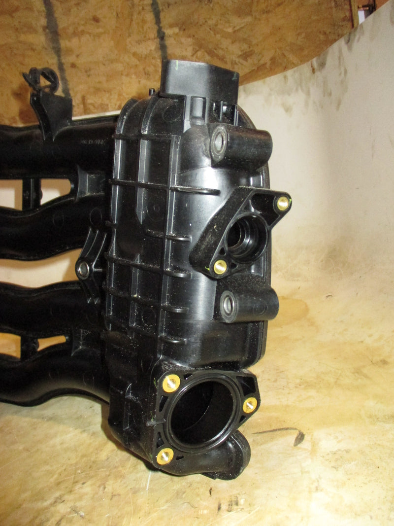 Yamaha 90hp 4 stroke outboard intake manifold (6D8-13641-00)