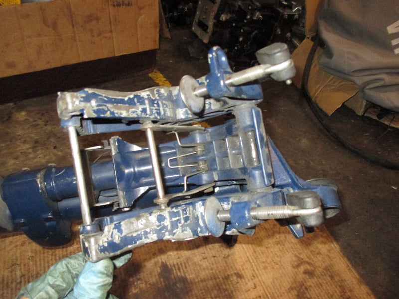 Honda 5.5hp 4 stroke outboard long shaft midsection