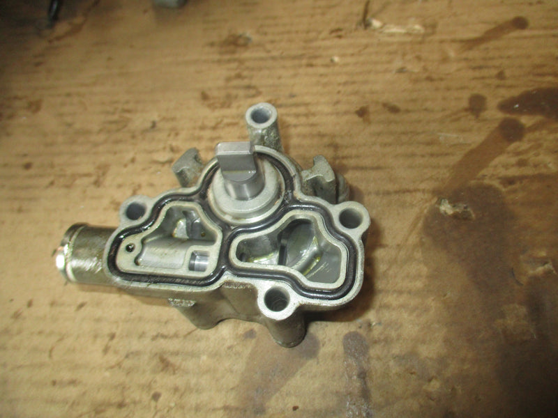 Honda BF50A 50hp outboard oil pump (15100-ZV5-000)