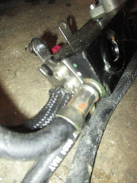 Load image into Gallery viewer, Mercury Optimax 3.0L 200hp 2 stroke outboard fuel rail and injector set
