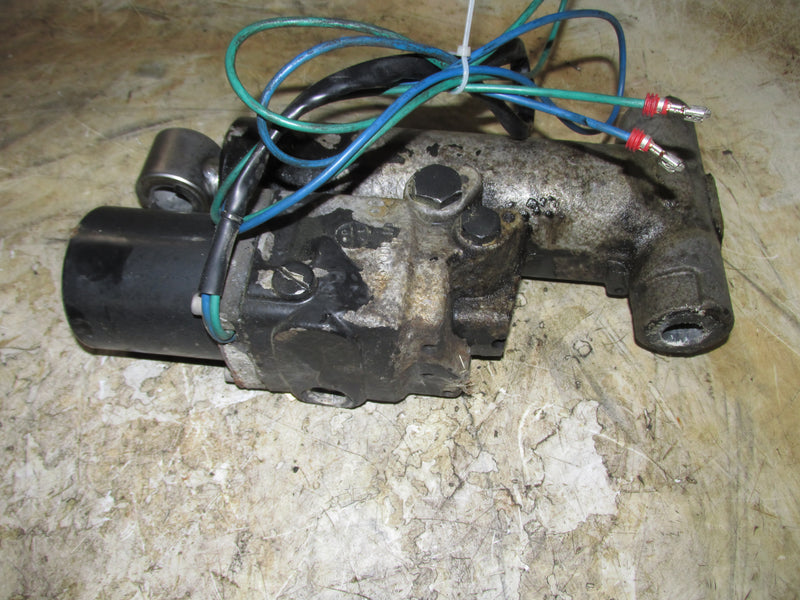 Evinrude Etec 115hp 2 Stroke Outboard Tilt Trim Unit (5005756)