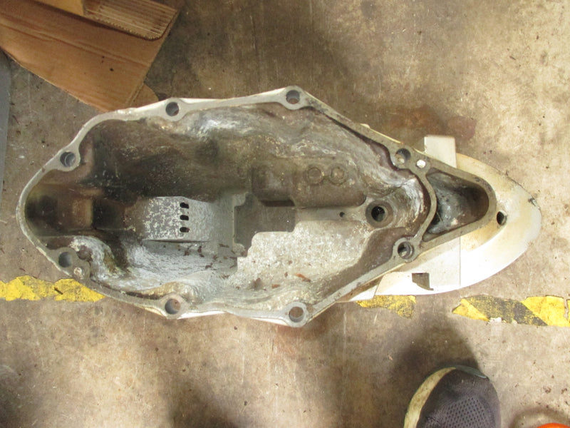 Honda BF115D 115hp 4 stroke outboard upper casing/oil pan