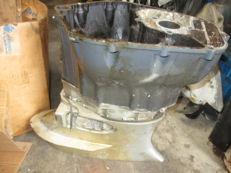 Honda BF115D 115hp 4 stroke outboard upper casing/oil pan