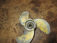 Load image into Gallery viewer, Honda 5.5hp 4 stroke outboard aluminum propellor
