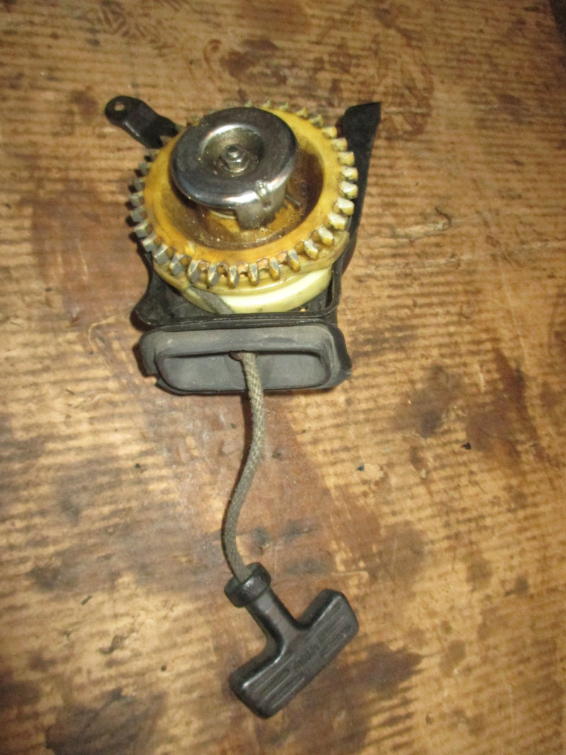 Honda 5.5hp 4 stroke outboard rope pull start