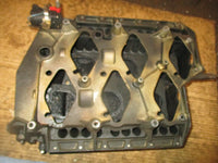 Load image into Gallery viewer, Evinrude 225hp 2 stroke outboard intake silencer (331223)
