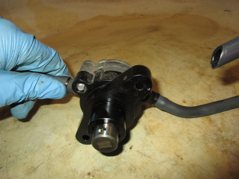 Yamaha 90hp 4 stroke outboard fuel pump (6D8-24410-00)