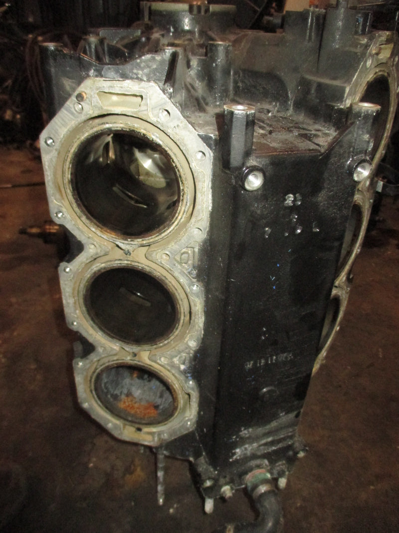 Mercury Optimax 3.0L 200hp 2 stroke outboard Crankcase block