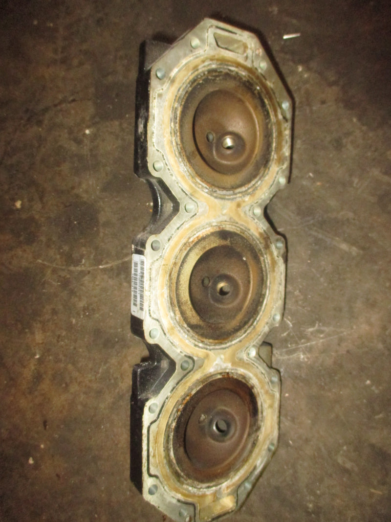 Mercury Optimax 3.0L 200hp 2 stroke outboard Starboard cylinder head