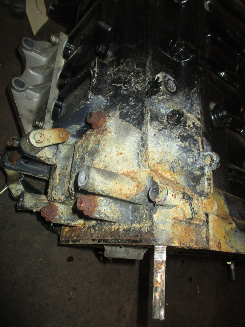 Suzuki DF70 outboard Crankcase powerhead