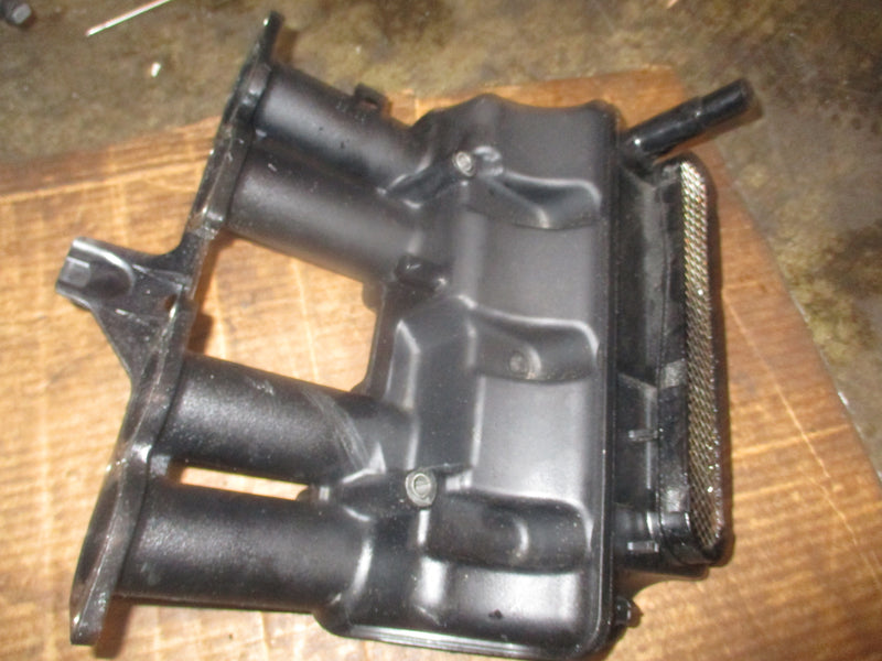 Yamaha 115hp 4 stroke outboard intake silencer (68V-14440-00-00)