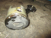 Load image into Gallery viewer, Mercury Optimax 3.0L 200hp 2 stroke outboard Starboard Piston and Rod Set
