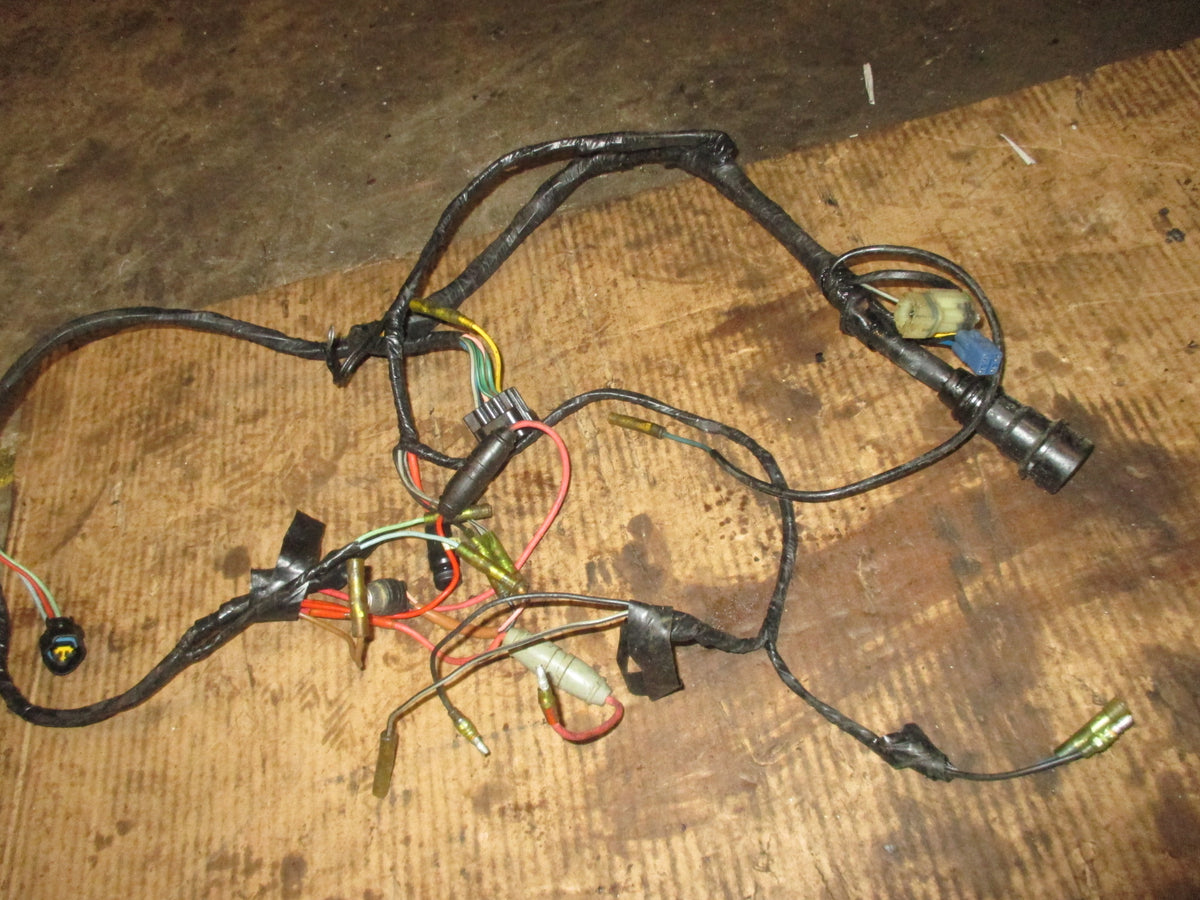 Yamaha 150hp 2 stroke outboard engine wiring harness (64D-82590-00)