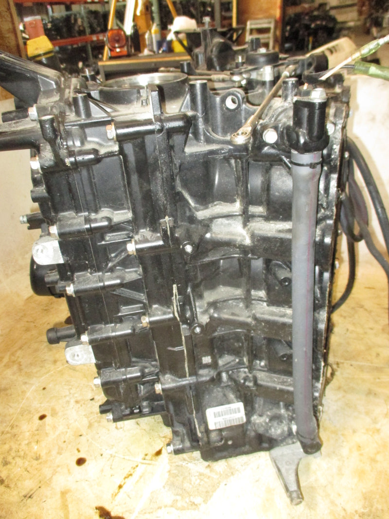 Yamaha/mercury 225hp 4 Stroke outboard crankcase block