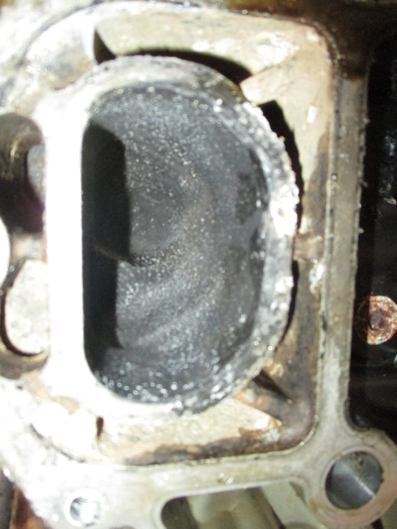 Yamaha/mercury 225hp 4 Stroke outboard crankcase block