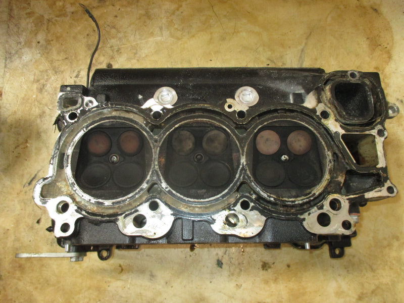 Yamaha/mercury 225hp 4 Stroke outboard starboard cylinder head (69J-01)