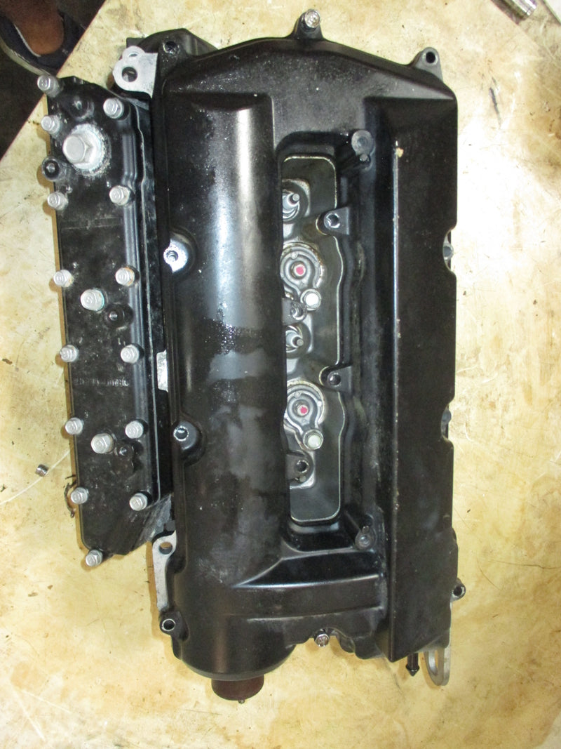 Yamaha/mercury 225hp 4 Stroke outboard port cylinder head (69J-01-PARTS)