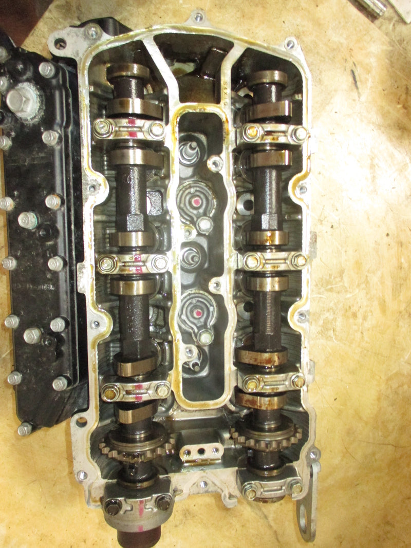 Yamaha/mercury 225hp 4 Stroke outboard port cylinder head (69J-01-PARTS)