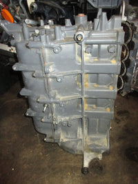 Load image into Gallery viewer, Yamaha 115hp 4 stroke outboard Crankcase Block #1
