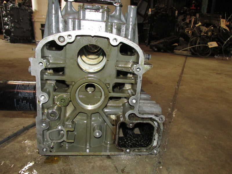 Suzuki DF115 115hp 4 Stroke Outboard Crankcase Block