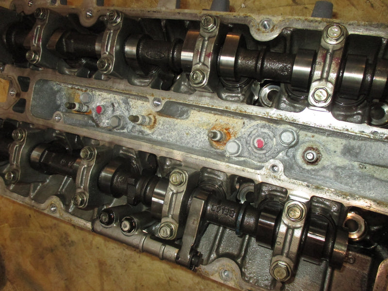 Yamaha 115hp 4 stroke outboard Cylinder Head