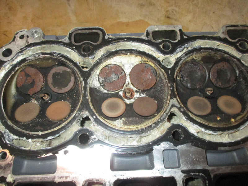 Yamaha 115hp 4 stroke outboard Cylinder Head