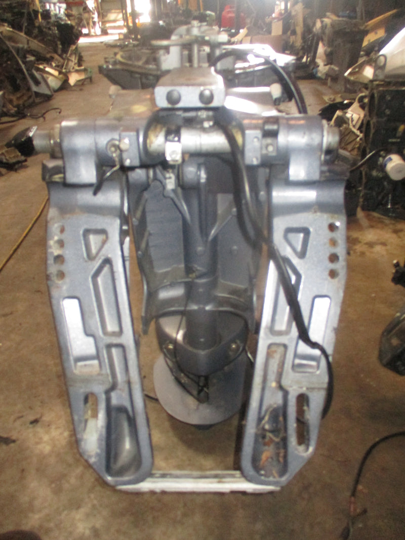 Yamaha 90hp 4 stroke outboard 25" shaft midsection