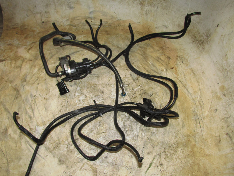 Evinrude Etec 115hp 2 Stroke Outboard Oil Pump and Hoses with Bracket (5007232)
