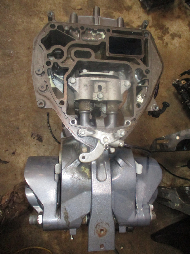 Yamaha 90hp 4 stroke outboard 25" shaft midsection