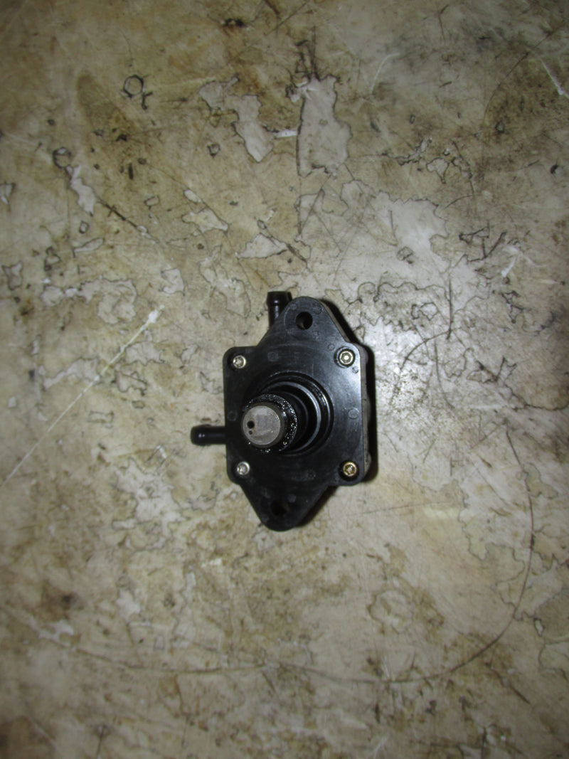 Suzuki DF115 115hp 4 Stroke Outboard Fuel Pump (15100-90J10)