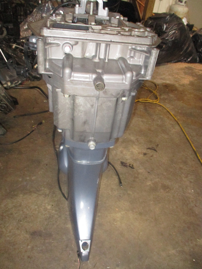 Yamaha 90hp 4 stroke outboard 25" shaft midsection