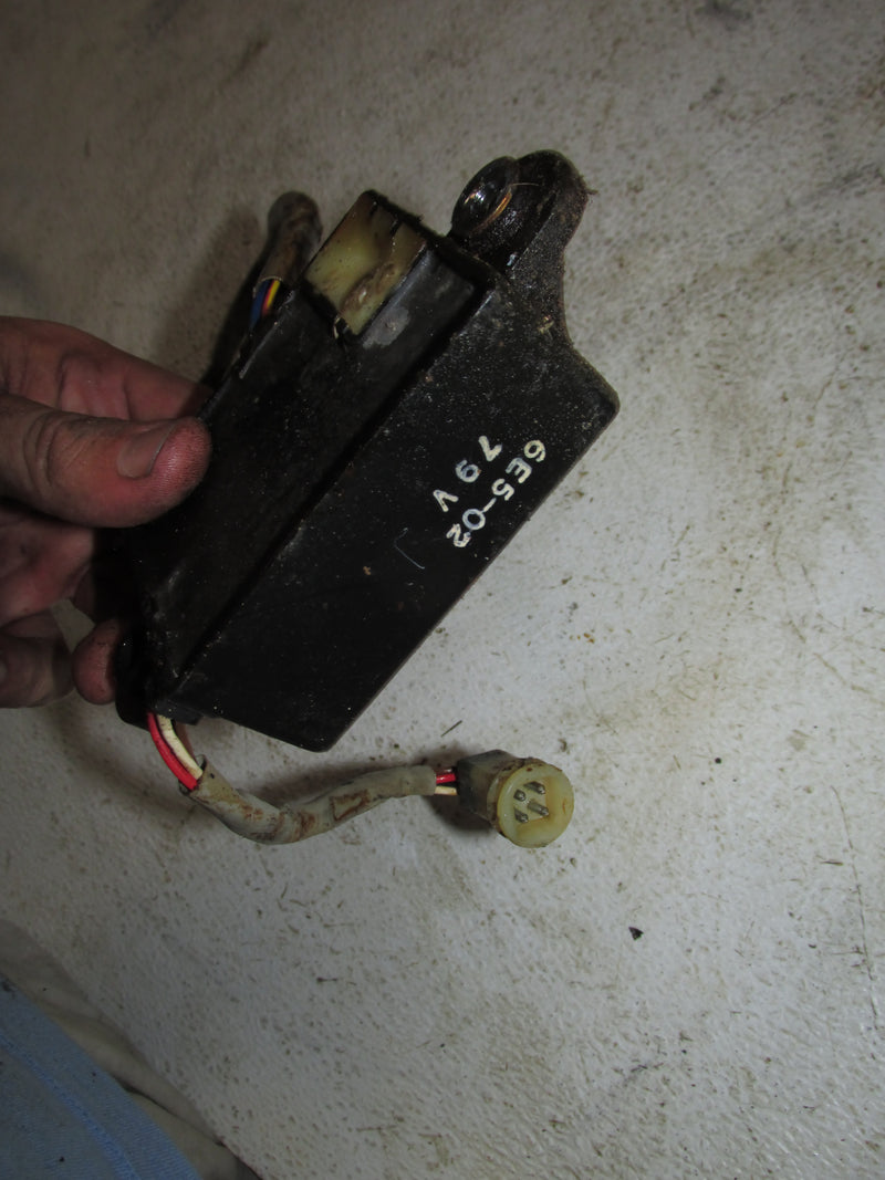 Yamaha 200hp 2 Stroke Outboard Emergency oil switch (6E5-02)