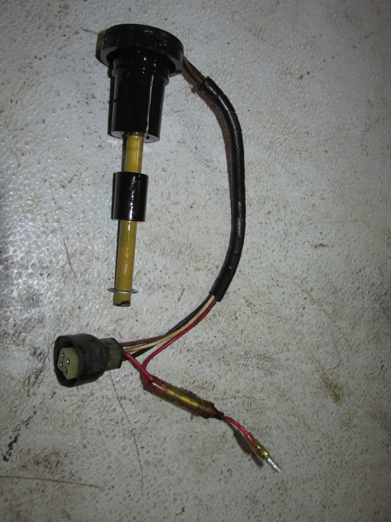 Yamaha 200hp 2 Stroke Outboard Oil level sensor (6E5-85730-13)