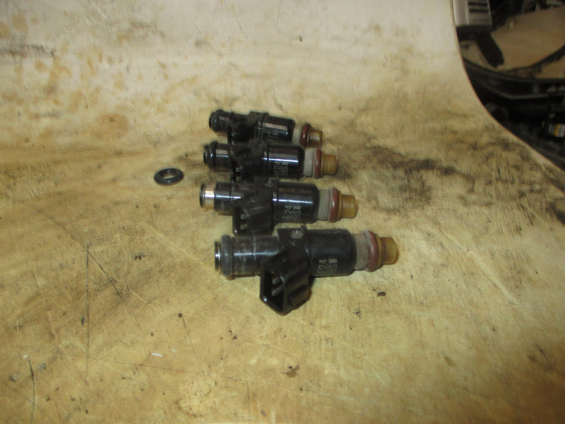 Honda BF115D 115hp outboard fuel rail/fuel injector set (16450-ZY6-003)